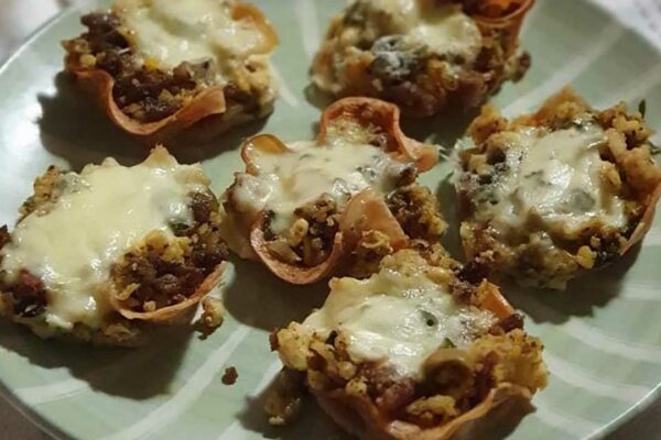 Receita de Cestinhas Proteicas – Nutricionista Paty Ayres Receita de Cestinhas Proteicas - Nutricionista Paty Ayres