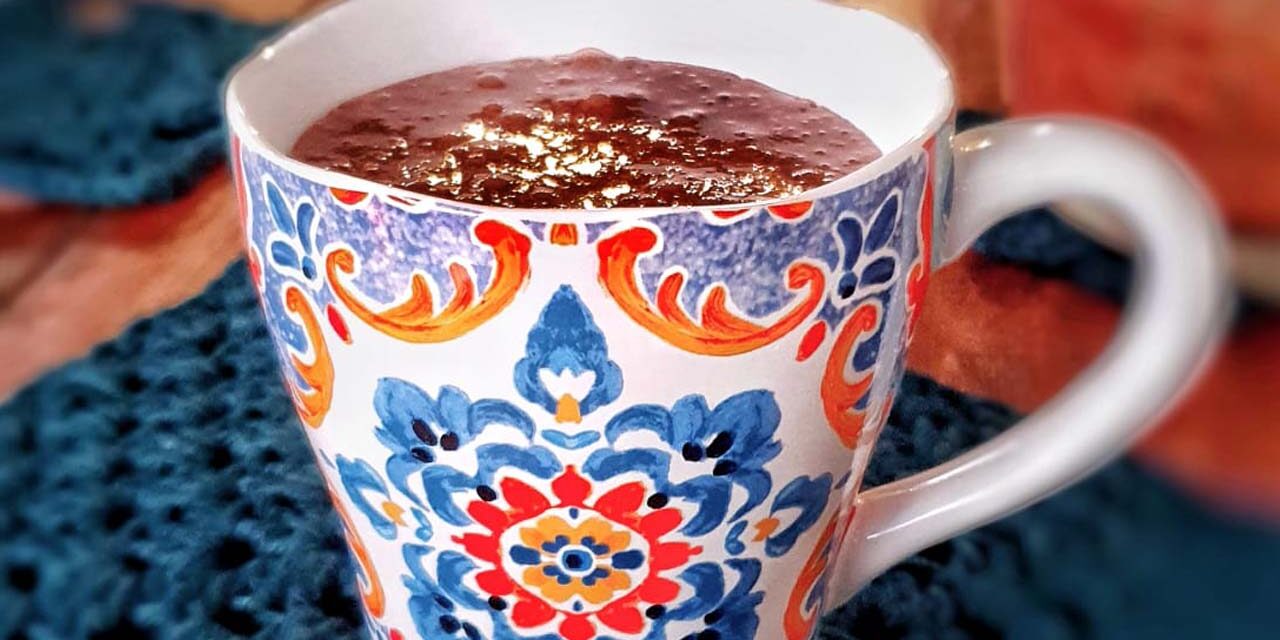 Paty Ayres – Receita de Chocolate Quente Proteico Paty Ayres - Receita de Chocolate Quente Proteico