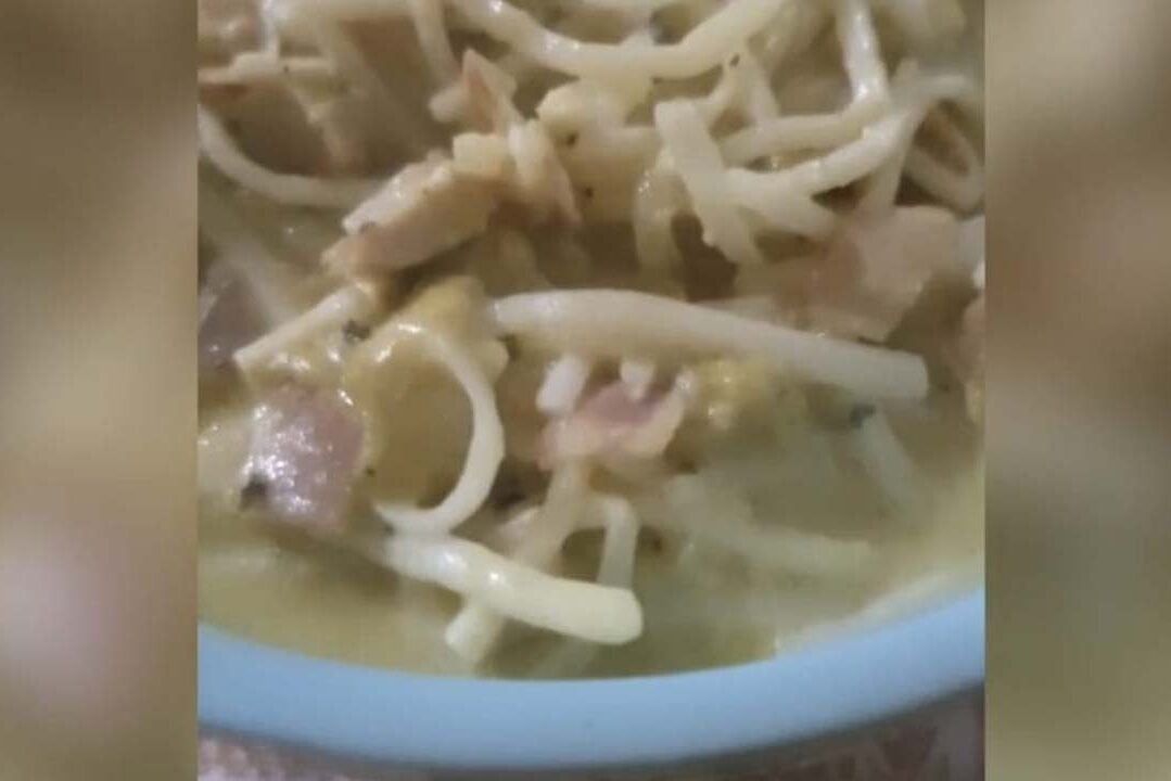 Paty Ayres – Receita de Espaguete Parisiense Paty Ayres - Receita de Espaguete Parisiense