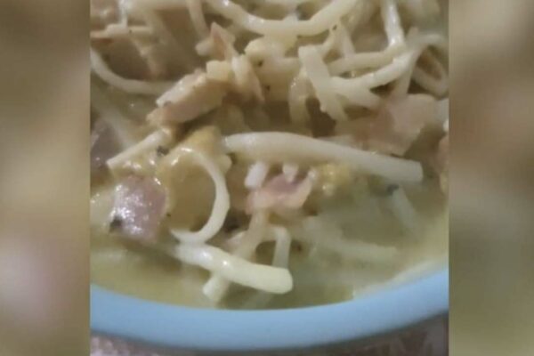 Paty Ayres - Receita de Espaguete Parisiense