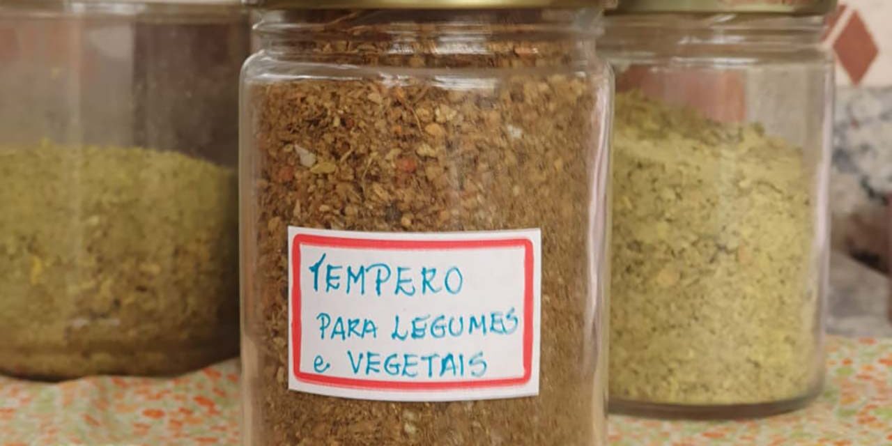 Paty Ayres – Receita de Tempero para Legumes e Vegetais Paty Ayres - Receita de Tempero para Legumes e Vegetais