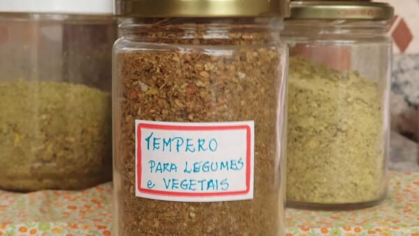 Paty Ayres – Receita de Tempero para Legumes e Vegetais Paty Ayres - Receita de Tempero para Legumes e Vegetais
