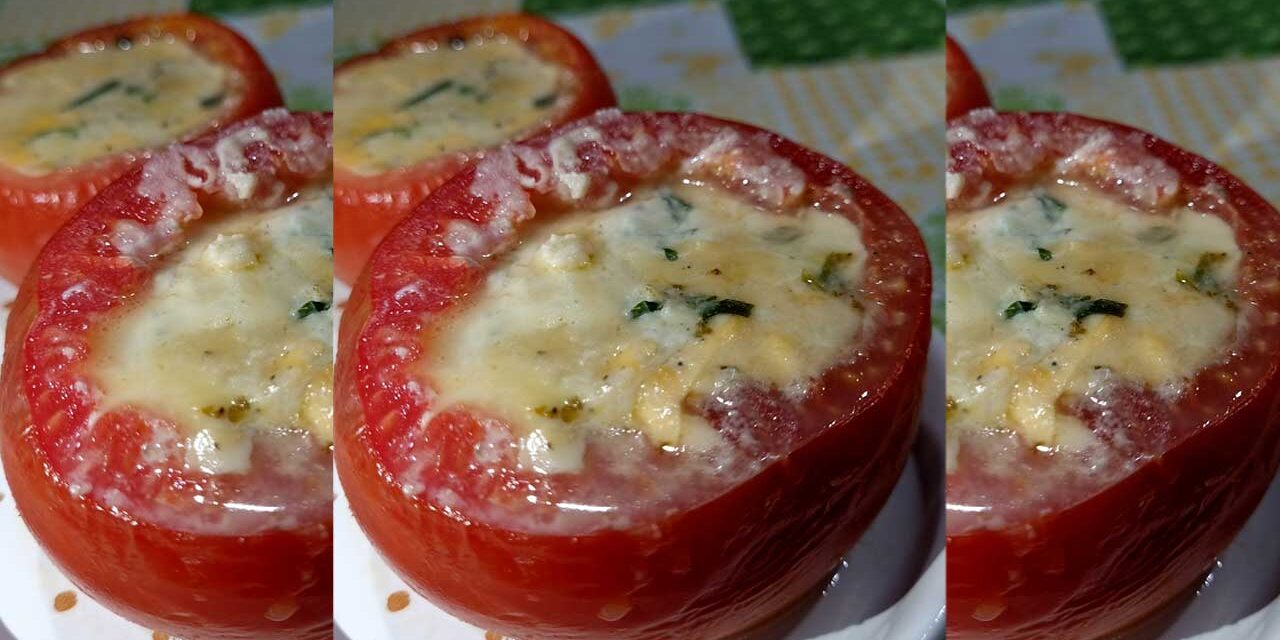 Tomates Recheados Receita de Tomates Recheados - Por Paty Ayres